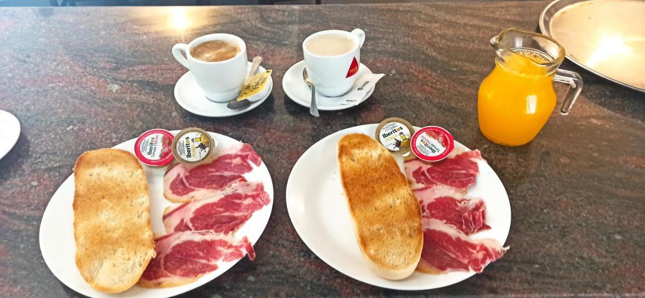 Hotel Rambla Emerita, Centro Ciudad 梅里达 外观 照片