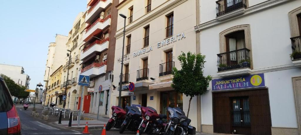 Hotel Rambla Emerita, Centro Ciudad 梅里达 外观 照片
