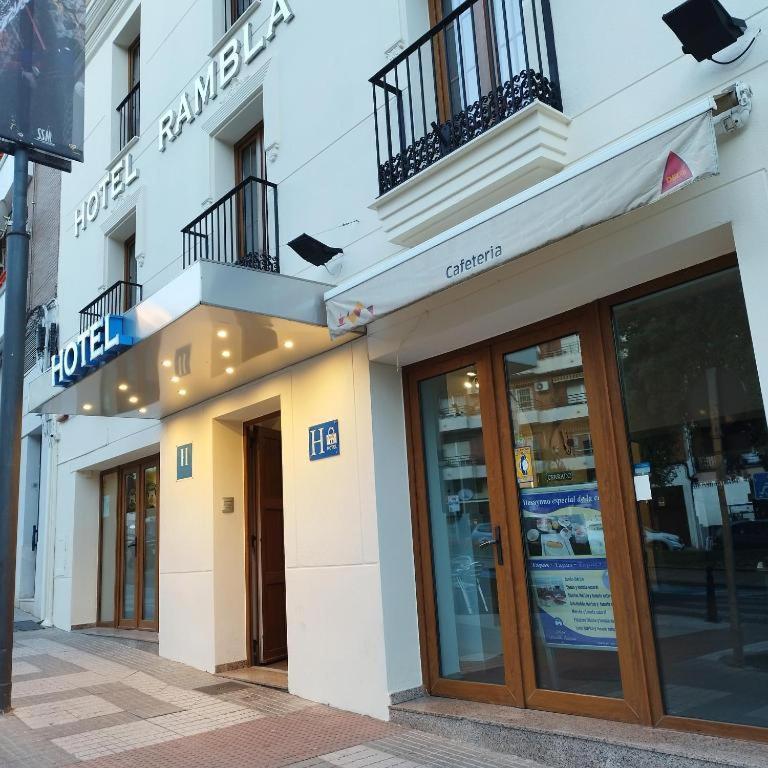 Hotel Rambla Emerita, Centro Ciudad 梅里达 外观 照片