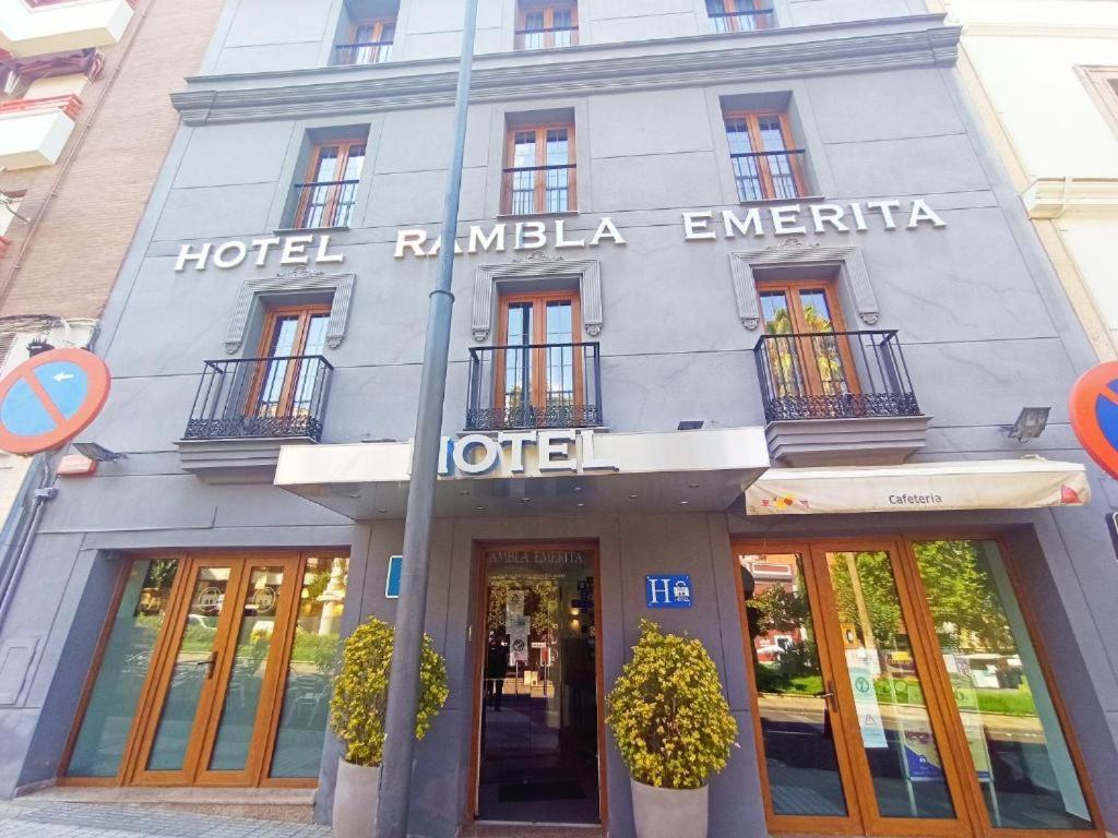 Hotel Rambla Emerita, Centro Ciudad 梅里达 外观 照片