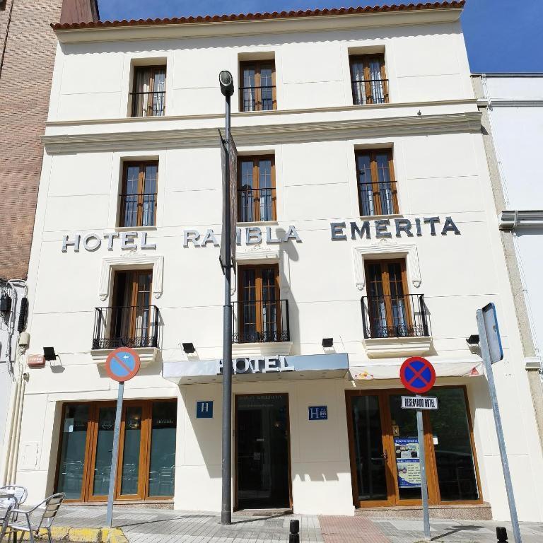 Hotel Rambla Emerita, Centro Ciudad 梅里达 外观 照片