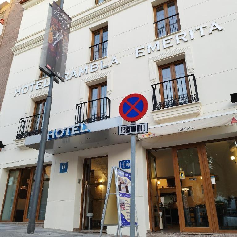 Hotel Rambla Emerita, Centro Ciudad 梅里达 外观 照片