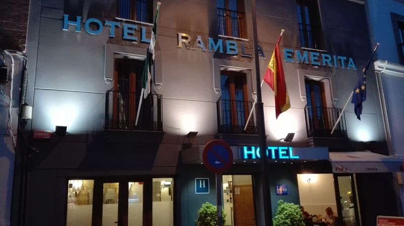 Hotel Rambla Emerita, Centro Ciudad 梅里达 外观 照片