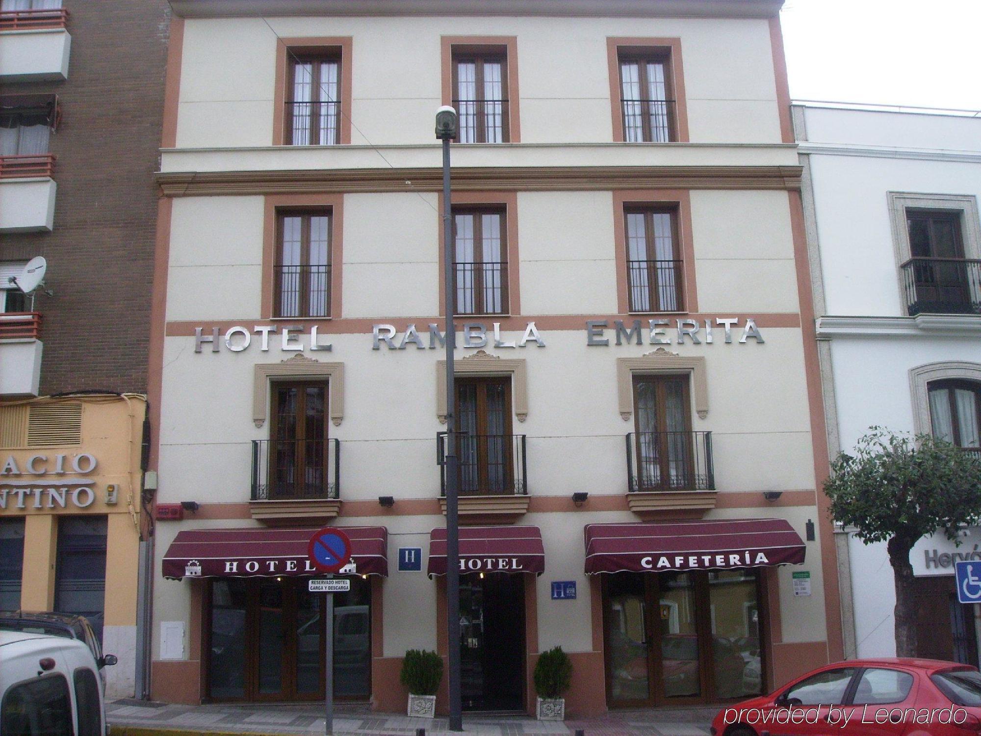 Hotel Rambla Emerita, Centro Ciudad 梅里达 外观 照片