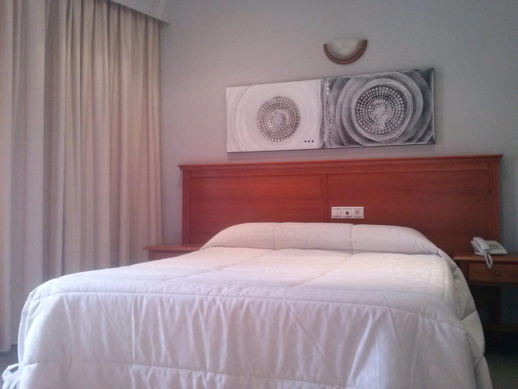 Hotel Rambla Emerita, Centro Ciudad 梅里达 外观 照片